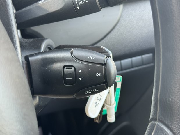 Vauxhall Vivaro SWB L1H1 Low Roof 2700 Pro Air Con Sensors Cam EURO 6 21