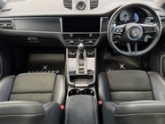 Porsche Macan GTS PDK 49