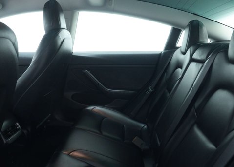 Tesla Model 3 Saloon 4dr Electric Auto RWD (241 bhp) 43