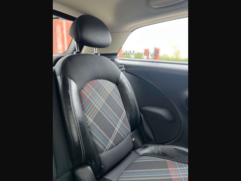 Mini Paceman 1.6 Paceman Cooper D 3dr 22