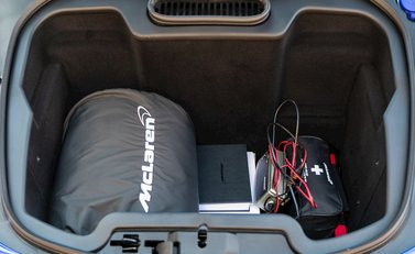 McLaren 675LT Spider 29