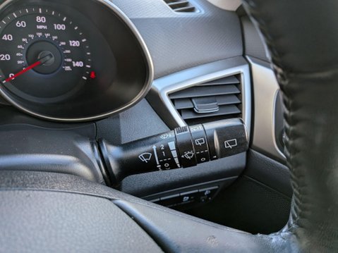 Hyundai Veloster 1.6 GDi Euro 5 4dr 21