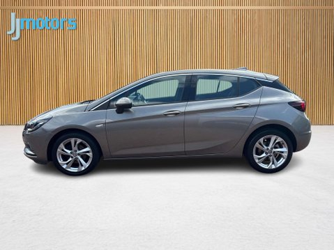 Vauxhall Astra 1.4i Turbo SRi Nav Hatchback 5dr Petrol Manual Euro 6 (150 ps) 17
