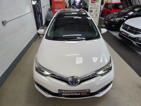 Toyota Auris 1.8 VVT-h Excel Touring Sports CVT Euro 6 (s/s) 5dr 17
