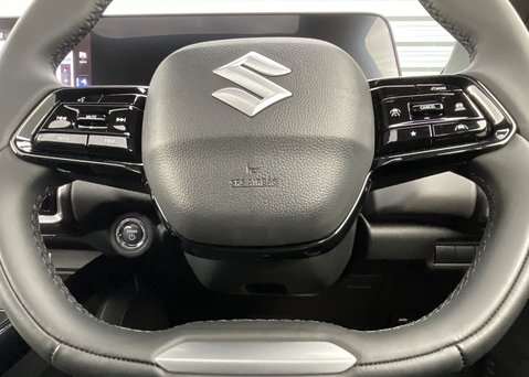 Suzuki eVitara Ultra 2WD 61kWh 21