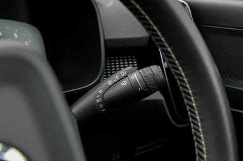 Volvo XC40 T3 R-DESIGN 17