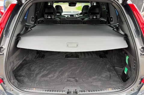 Volvo XC90 RECHARGE T8 R-DESIGN PRO AWD -B&W -POWER TOWBAR -PAN ROOF -LOUNGE PACK 72