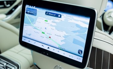 Mercedes-Benz S Class S580 Maybach First Class 18