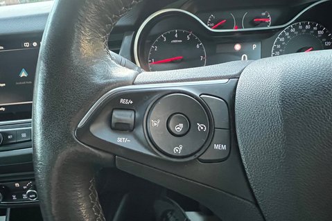Vauxhall Crossland ELITE NAV AUTOMATIC - REVERSE CAMERA - APPLE CAR PLAY - 12 MONTHS MOT  19