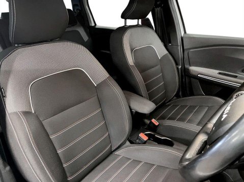 Dacia Jogger 1.0 TCe Extreme SE MPV 5dr Petrol Manual Euro 6 (s/s) (110 ps) 11