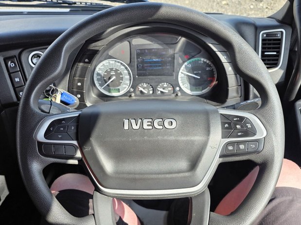 Iveco S-Way AS440S46T/P 6
