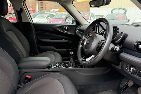 Mini Clubman COOPER CLASSIC LOOK! ONLY 24000 MILES..SAT NAV..CRUISE 18" ALLOYS 2