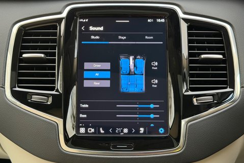 Volvo XC90 RECHARGE T8 ULTIMATE AWD - BLOND LEATHER - VAT QUALIFYING 52