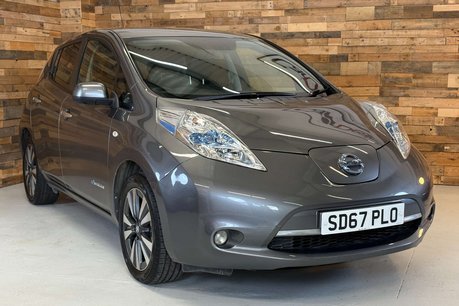 Nissan LEAF 30kWh Tekna Hatchback 5dr Electric Auto (109 bhp) 1