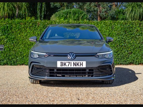 Volkswagen Golf 1.5 Golf R-Line TSi 5dr 10