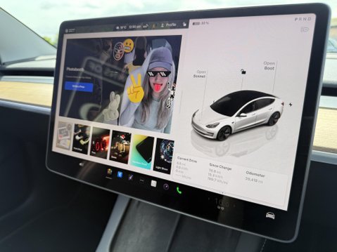 Tesla Model 3 Saloon 4dr Electric Auto RWD (241 bhp) 42