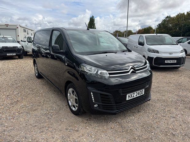 Citroen Dispatch Crew Cab AUTO MWB L2H1 Low Roof Driver 3100 Air Con EURO 6 5