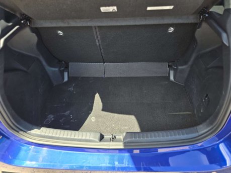 Toyota Yaris 1.5 VVT-h Dynamic Hatchback 5dr Petrol Hybrid E-CVT Euro 6 (s/s) (116 ps) 8