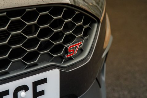 Ford Fiesta ST-3 12