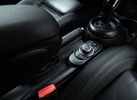 Mini Hatch JOHN COOPER WORKS 28