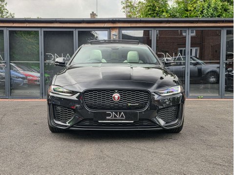 Jaguar XE 2.0 XE R-Dynamic Black Auto 4dr 22