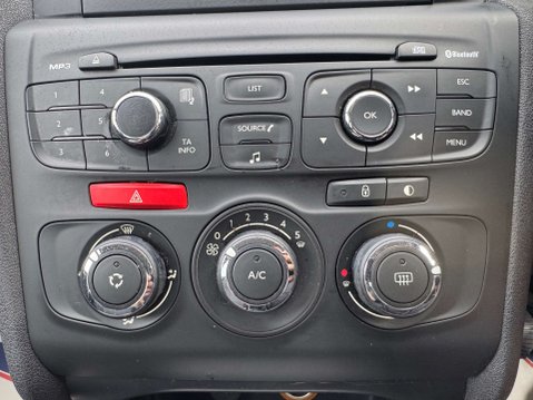 Citroen C4 1.6 C4 VTR+ HDi 110 5dr 12