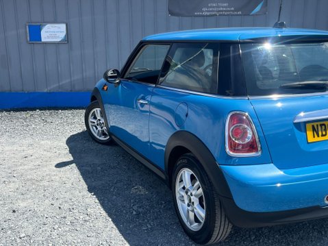 Mini Hatch 1.6 One Euro 5 3dr 26