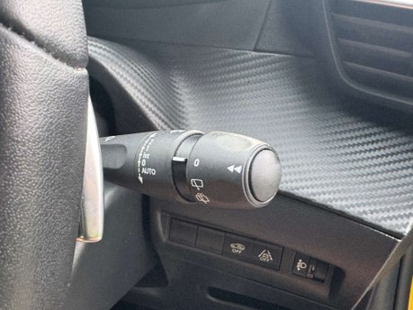 Peugeot 208 1.2 208 Allure Premium + PureTech S/S Auto 5dr 25