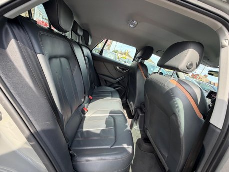 Audi Q2 TFSI S LINE EDITION 1 10