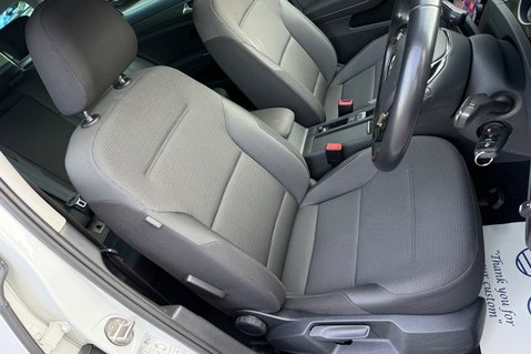 Volkswagen Golf MATCH TDI DSG - VAT Q - APPLE CAR PLAY -ADAPTIVE CRUISE -ROOFBARS 33