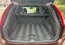 Volvo XC60 2.0 D4 R-DESIGN LUX NAV AUTO PAN ROOF 35