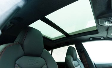 Audi RS Q8 Vorsprung 12