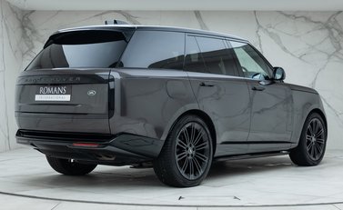 Land Rover Range Rover P530 FIRST EDITION 3