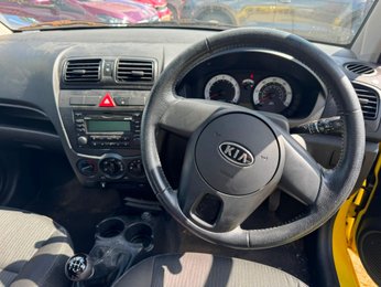 Kia Picanto 1.1 Strike 5dr
