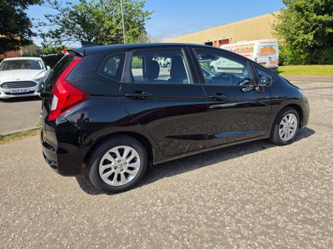 Honda Jazz 1.3 Jazz SE i-VTec CVT 5dr 17
