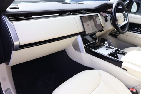 Land Rover Range Rover AUTOBIOGRAPHY HYBRID HUGE SPEC  23