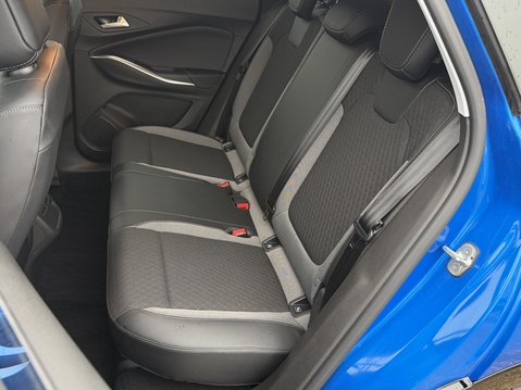 Vauxhall Grandland 1.2 Turbo GS Line 5dr 35