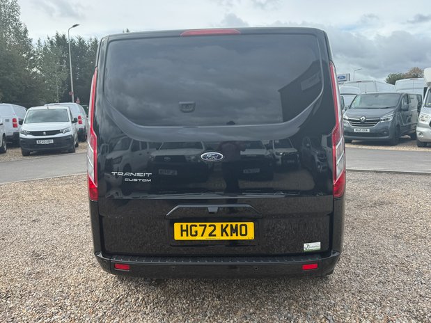 Ford Transit Custom Crew Cab [SOLD MT] AUTO SWB L1H1 Low Roof Limited 320 Air Con Alloys Sensor 8