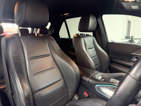 Mercedes-Benz GLE 2.0 GLE300d AMG Line SUV 5dr Diesel G-Tronic 4MATIC Euro 6 (s/s) (245 ps) 25