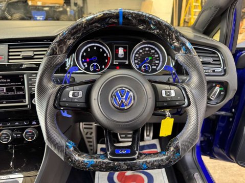 Volkswagen Golf 2.0 Golf R DSG 4WD 5dr 43