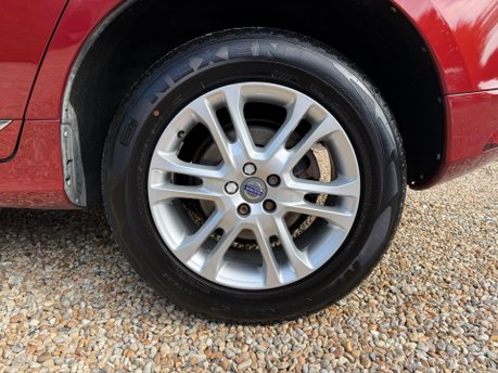 Volvo XC60 2.4 D5 SE Lux Nav Auto AWD Euro 6 (s/s) 5dr 11