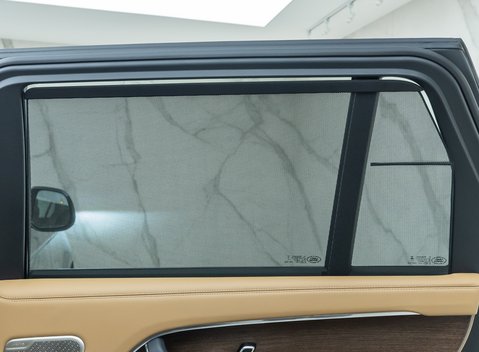 Land Rover Range Rover D350 AUTOBIOGRAPHY LWB 29