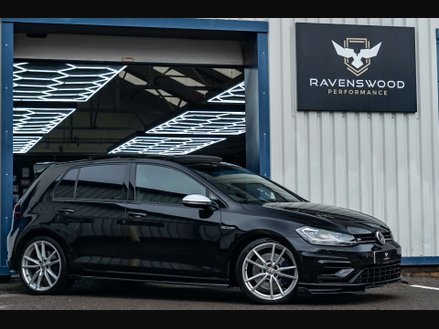 Volkswagen Golf 2.0 Golf R TSi Semi-Auto 4WD 5dr