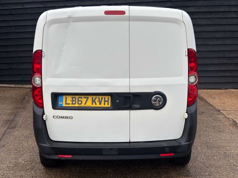Vauxhall Combo 1.2 Combo 2000 CDTi 19