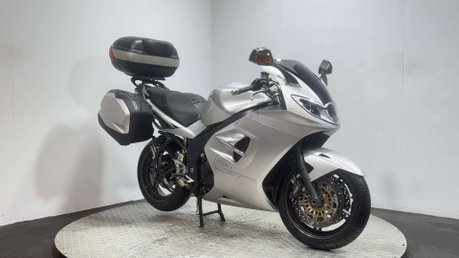 Triumph Sprint 2006 36K FULL LUGGAGE NEW MOT WARRANTY VERY CLEAN TOURER 3