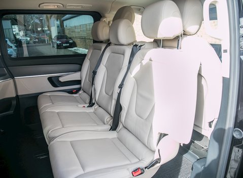 Mercedes-Benz V Class D AMG Line (Extra Long) 27