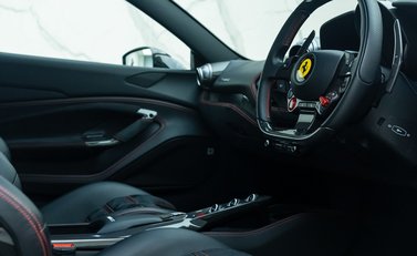 Ferrari F8 Tributo 13