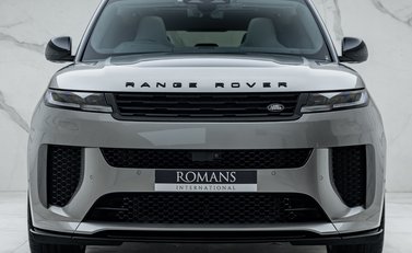 Land Rover Range Rover Sport P635 SV EDITION ONE 4