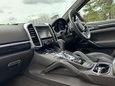 Porsche Cayenne 3.0 TD V6 TiptronicS 4WD Euro 6 (s/s) 5dr 18