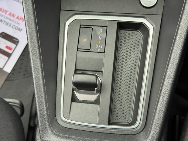 Ford Transit Connect AUTO LWB [SOLD CR] L2H1 Low Roof PHEV Trend 250 Air Con Nav Sensors EURO 6 43